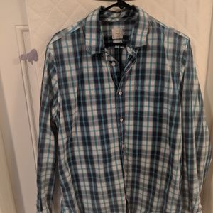 GAP Large Plaid Button Up